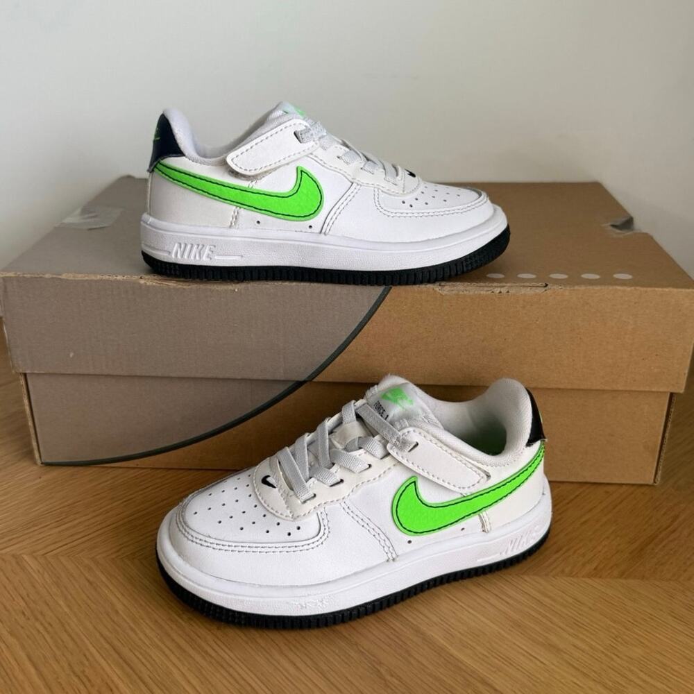 Nike Force 1 Low Easyon White/Green Toddler Sneakers- SZ 9 C